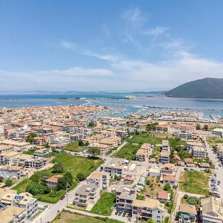 Nostos Apartment *